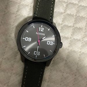 nixon women watch take charge the GI